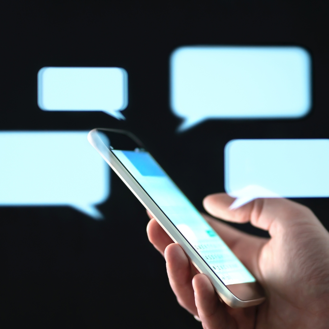 kyberneticky-utok-cez-aplikacie-instant-messaging-whatsapp-messenger-ig-a-dalsie